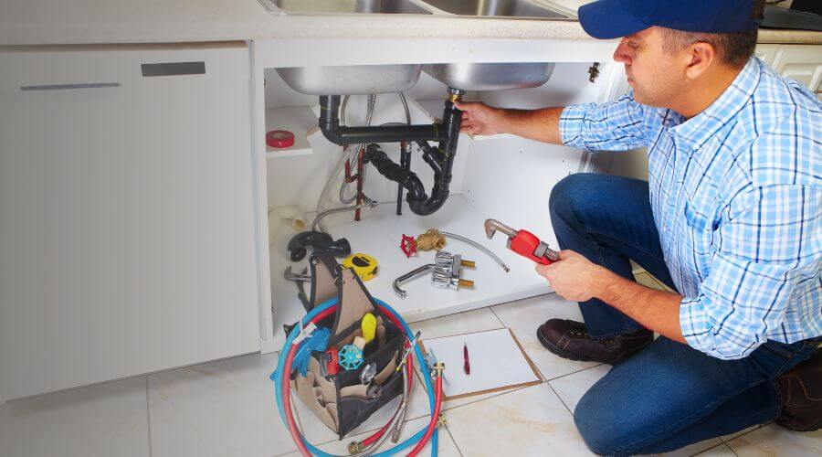 Expert burst pipe repair services in Trenary, MI